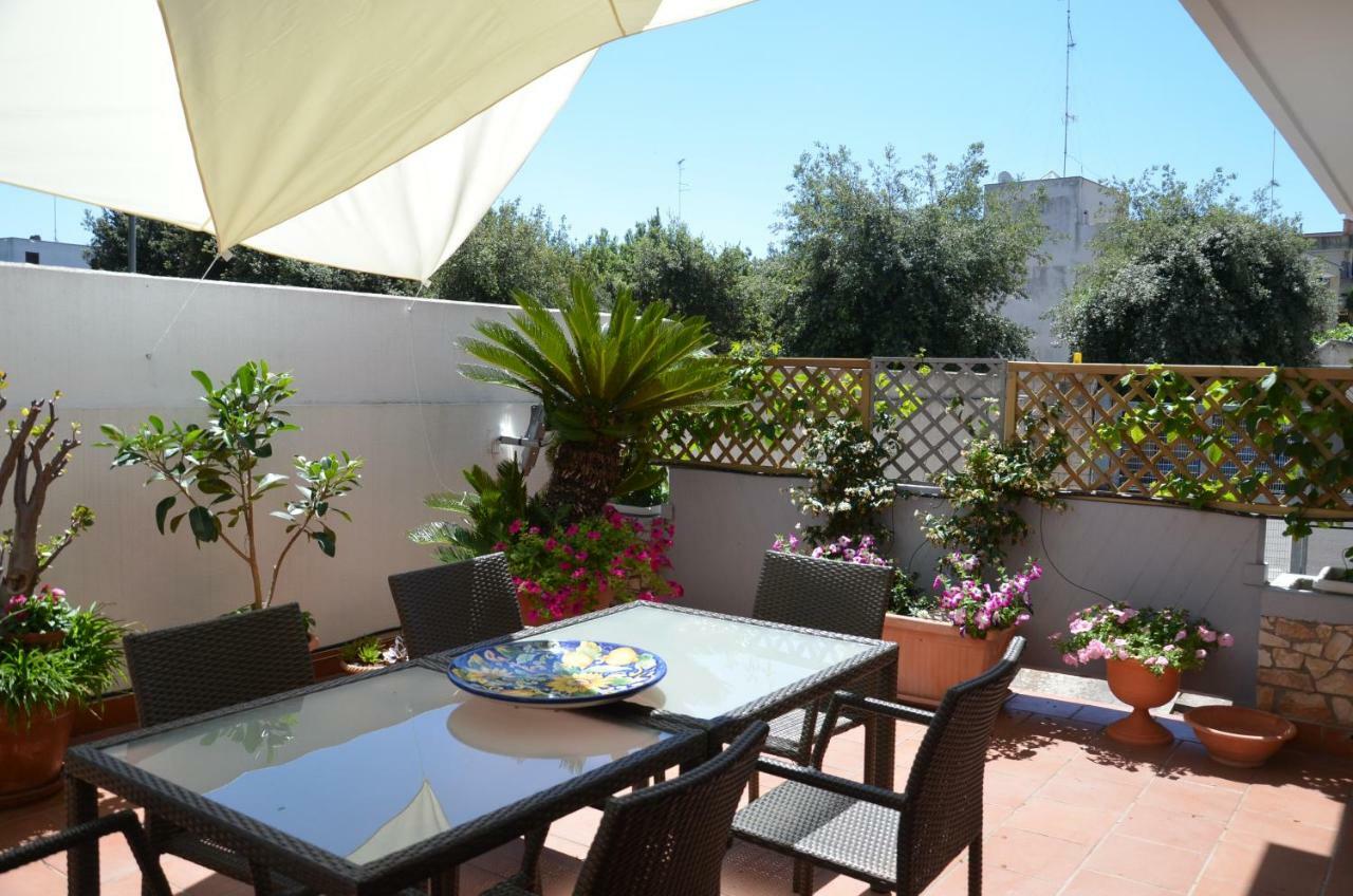 דירות לצ'ה Casa Fedora מראה חיצוני תמונה