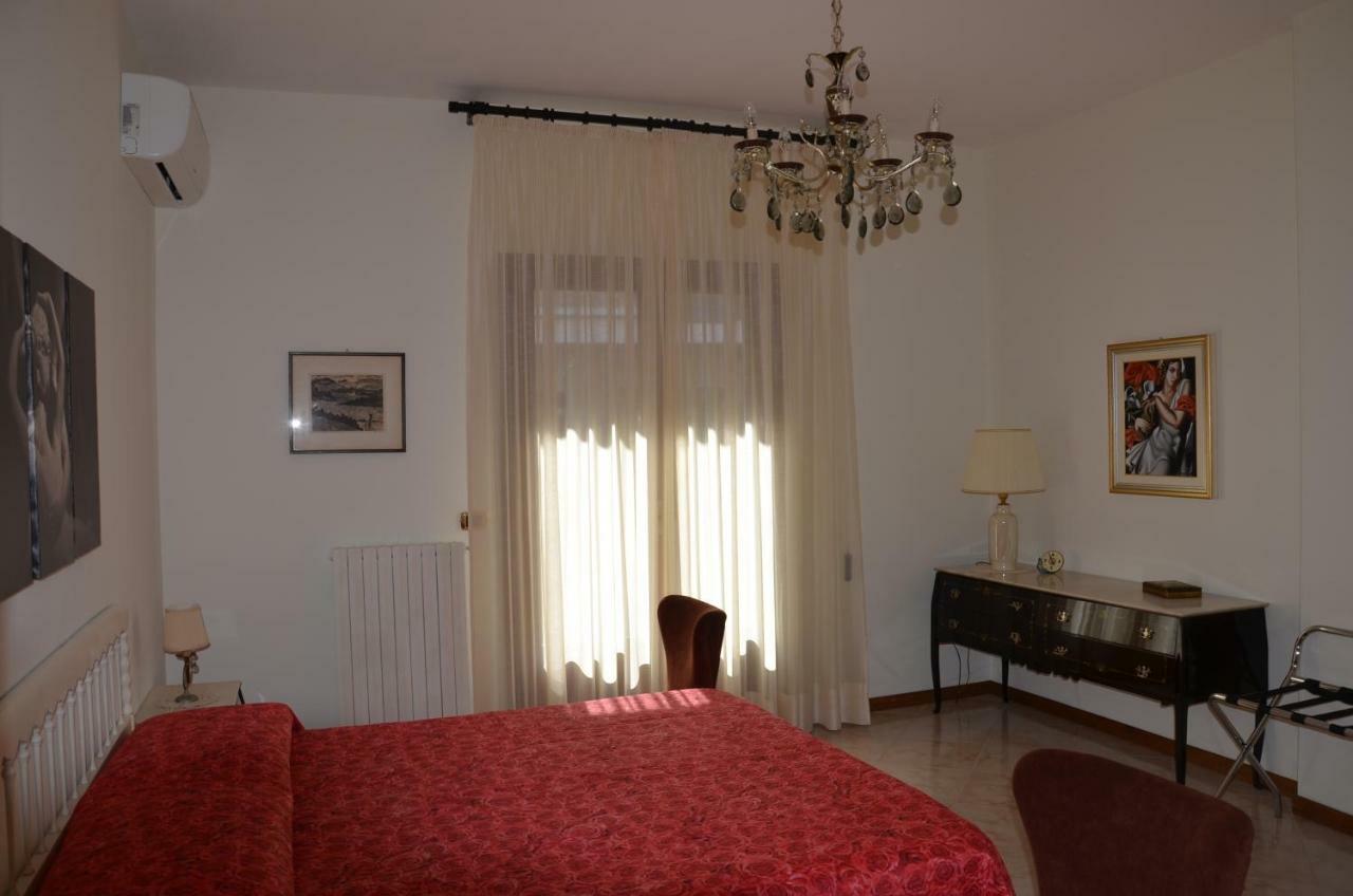 דירות לצ'ה Casa Fedora מראה חיצוני תמונה
